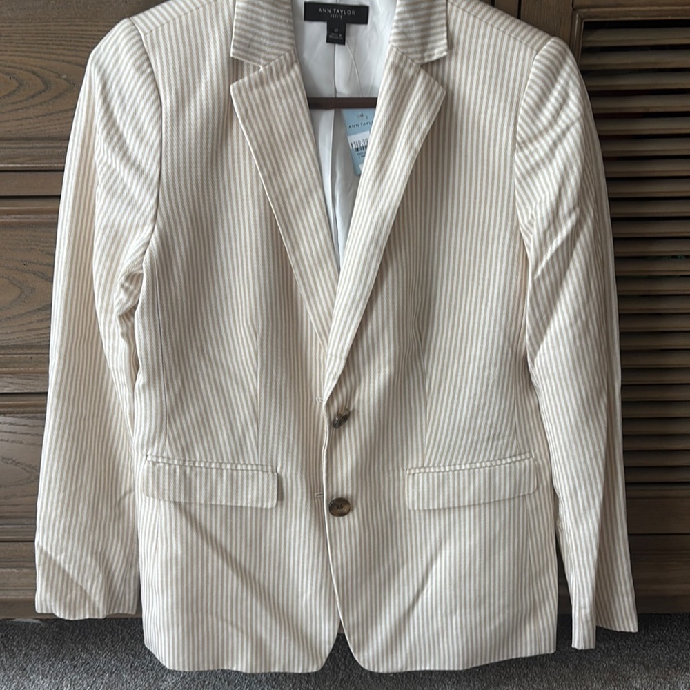 Ann Taylor Cream Sport Coat Classic Tailored Blazer
